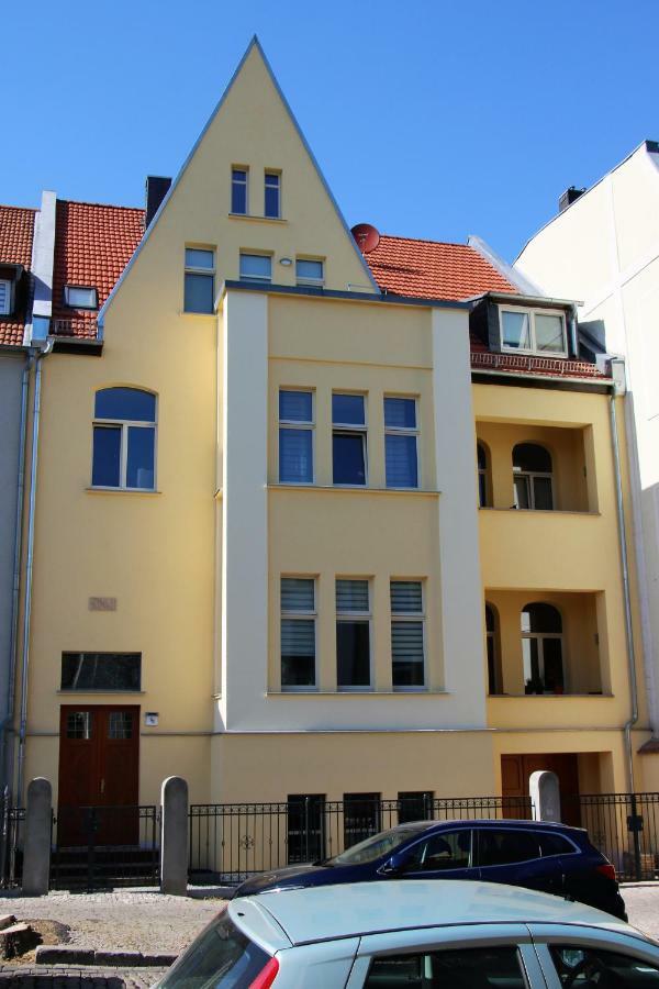 Pension Bernburg A² Экстерьер фото